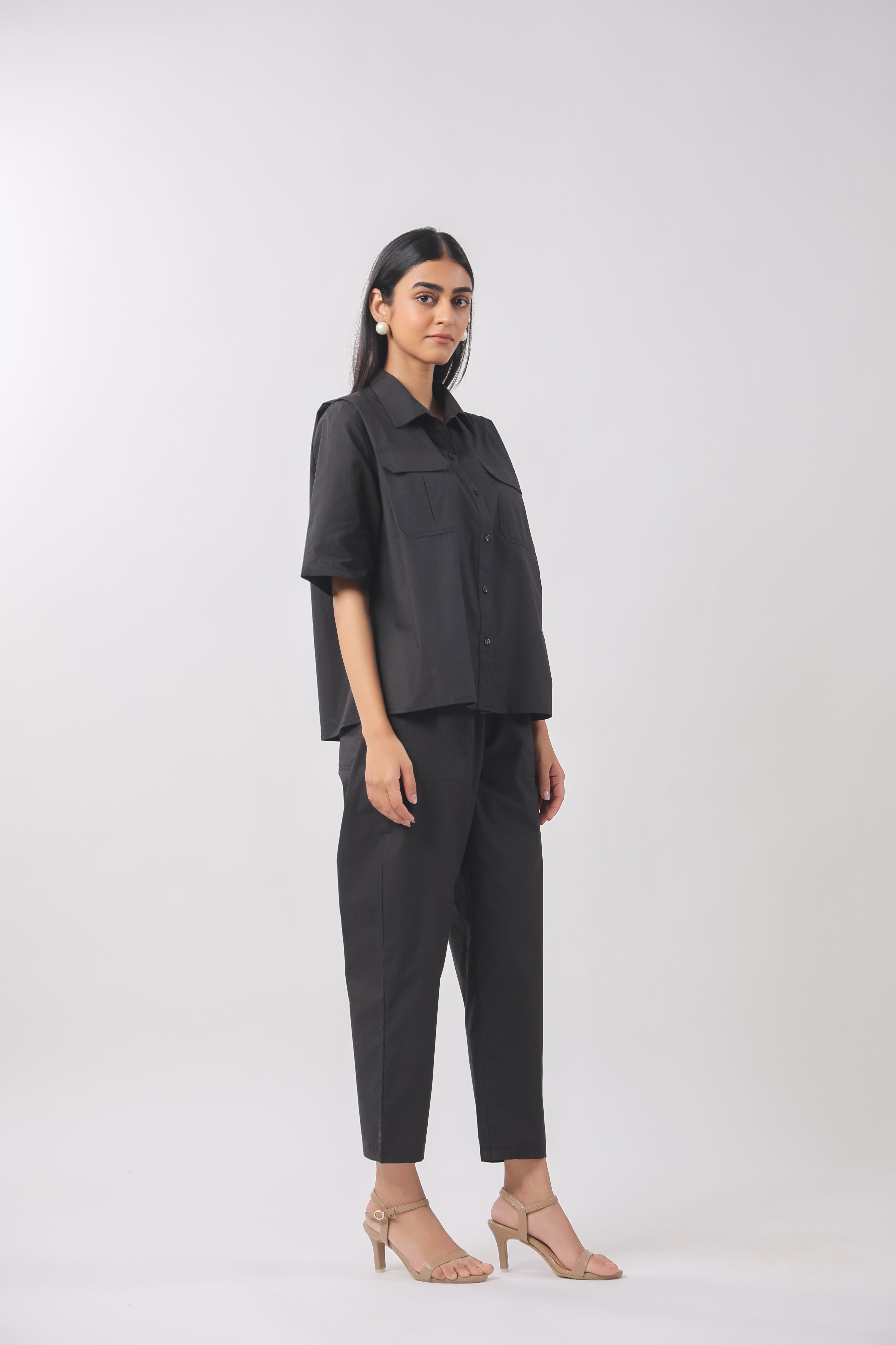 Women Black Solid Cotton Half Sleeve Shirt Collar Co-Ord Set
